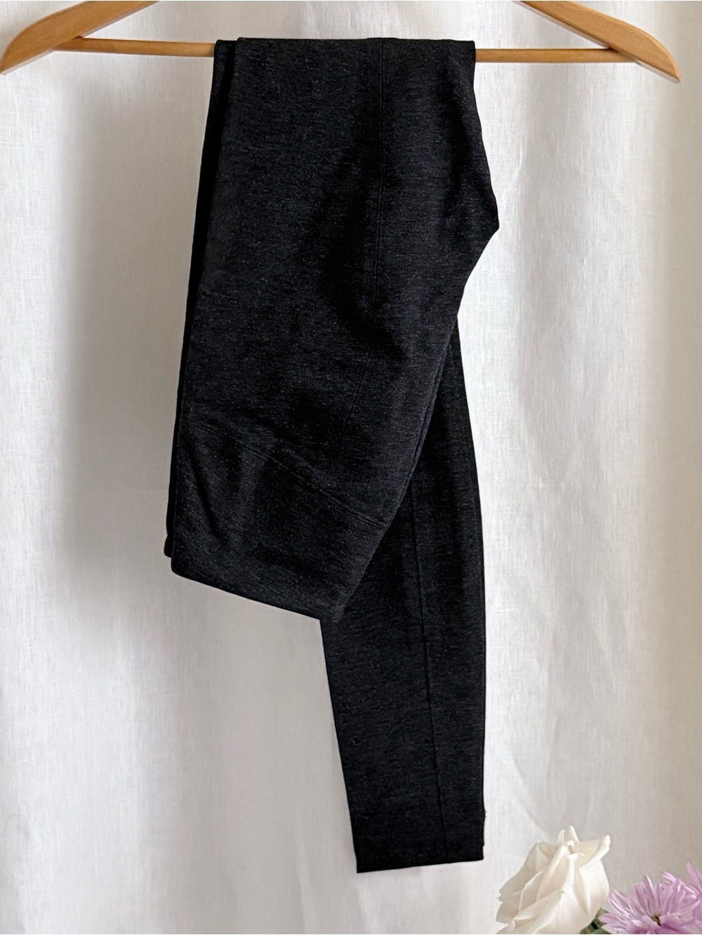 NWT WHBM Runway Legging Pants 0 Heather Coal Gray Ponte Pull On Back Seam $69